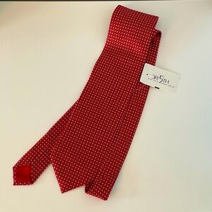 Brioni Red Geometric Men's Tie